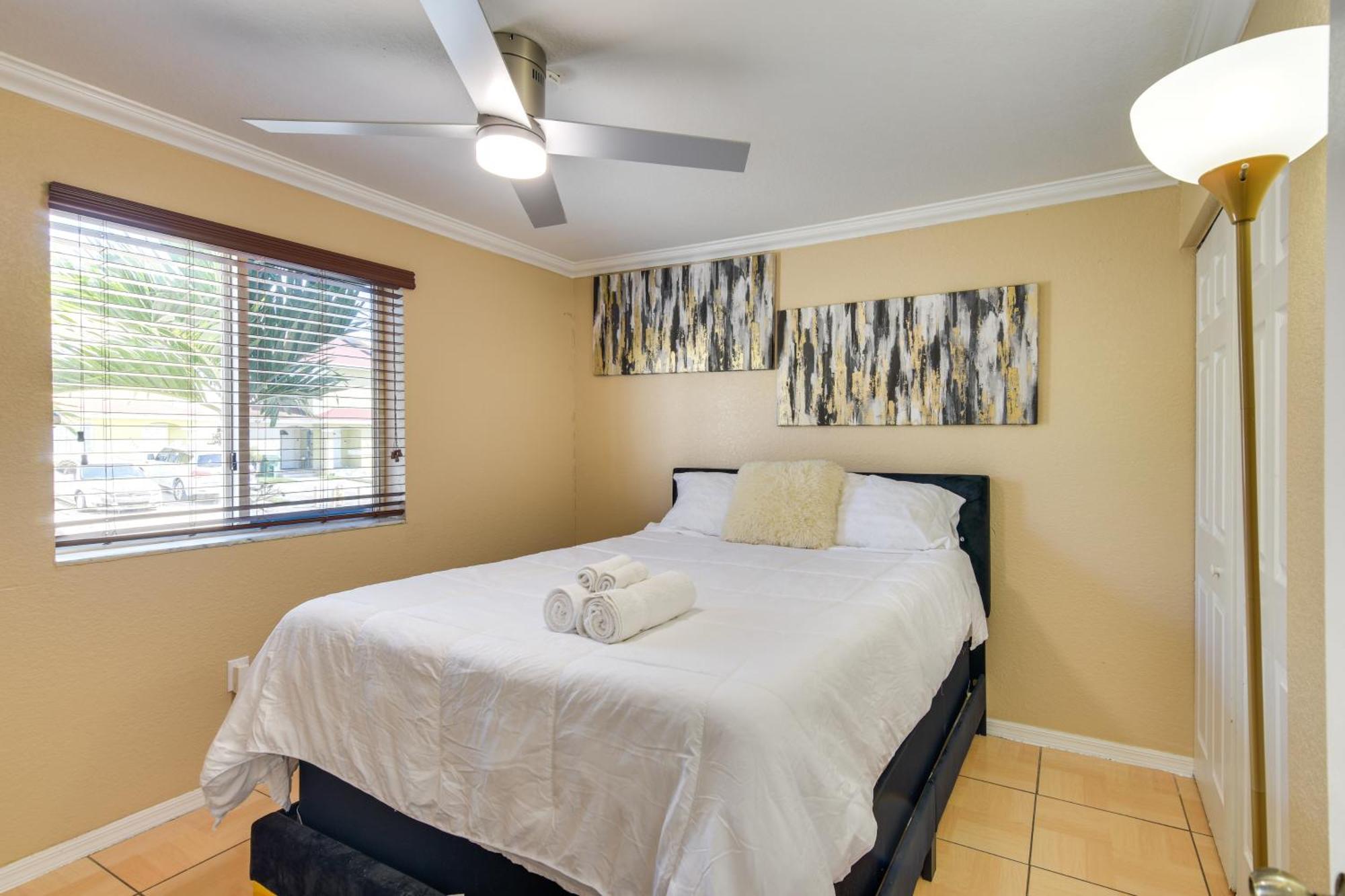 Opa-Locka Townhome, 15 Mi To Miami Beach! Kültér fotó